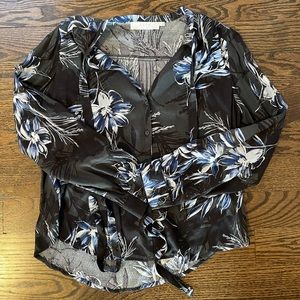 Like new astr blouse GORGEOUS